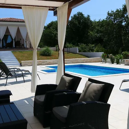 Villa Tara Medulin