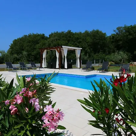 Tara Villa *
