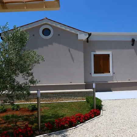 Tara Villa *