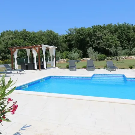Tara Villa Medulin