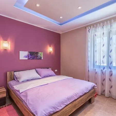 Tara Villa